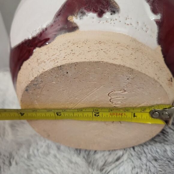 Vtg handmade pottery signed Claire '92 peach color with white & red drip glaze - Picture 9 of 9